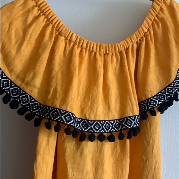 Off The Shoulder Top - Picture 4 of 4